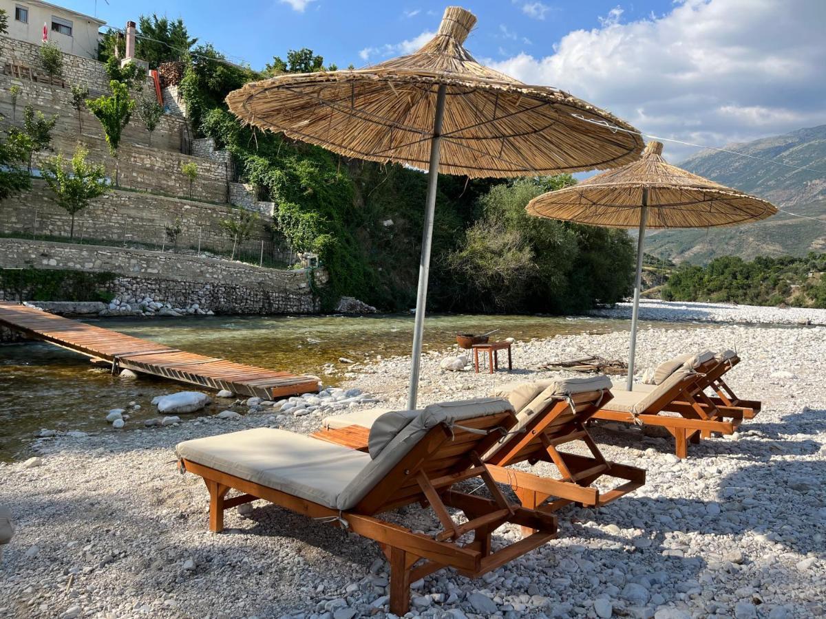 River Escape Villa - Private Beach, Scenic View & Bbq Tepelene Luaran gambar