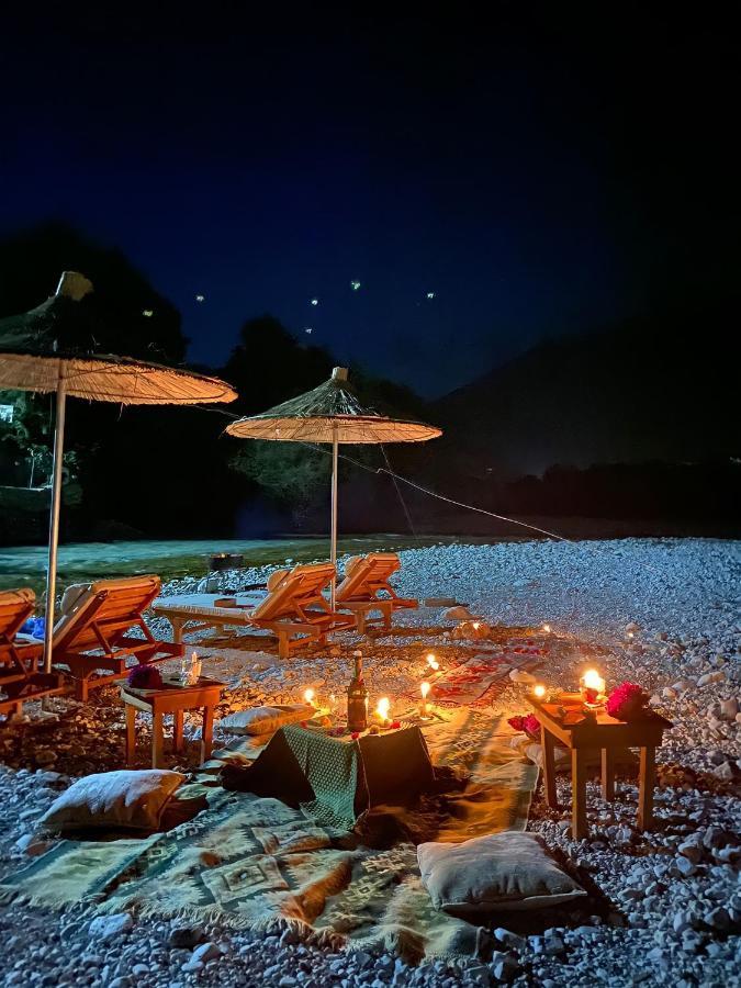 River Escape Villa - Private Beach, Scenic View & Bbq Tepelene Luaran gambar